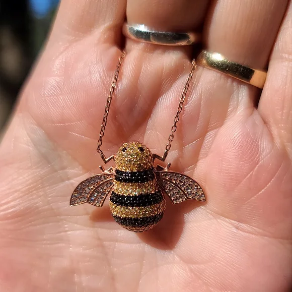 Citrine Topaz & Onyx ADORABLE 🐝 bee necklace by Avelon - Picture 5 of 8